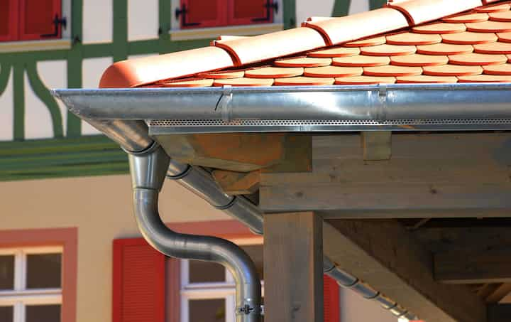 Long lasting steel gutters installation in Fort Worth